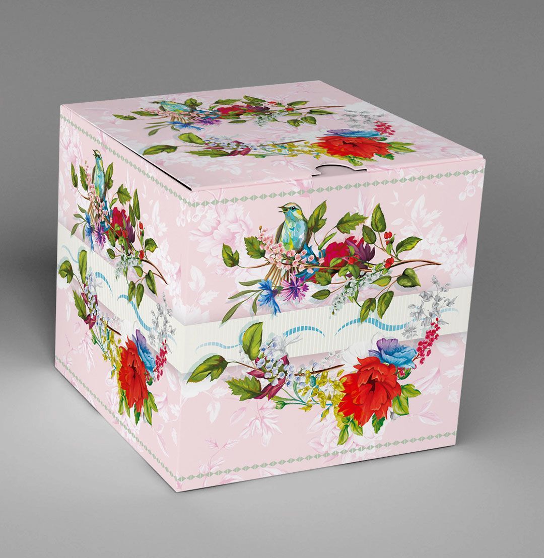 Подарочная цветная коробка для кружки «цветы»